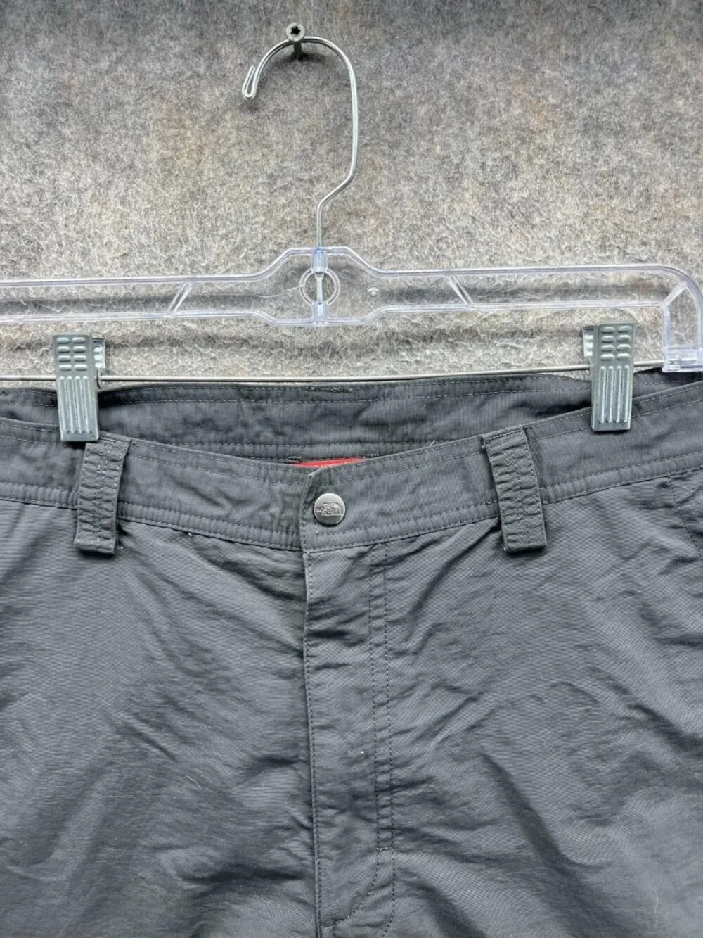 The North Face Shorts Mens 36 Gray Chino Flat Front Nylon Lightweight Casual